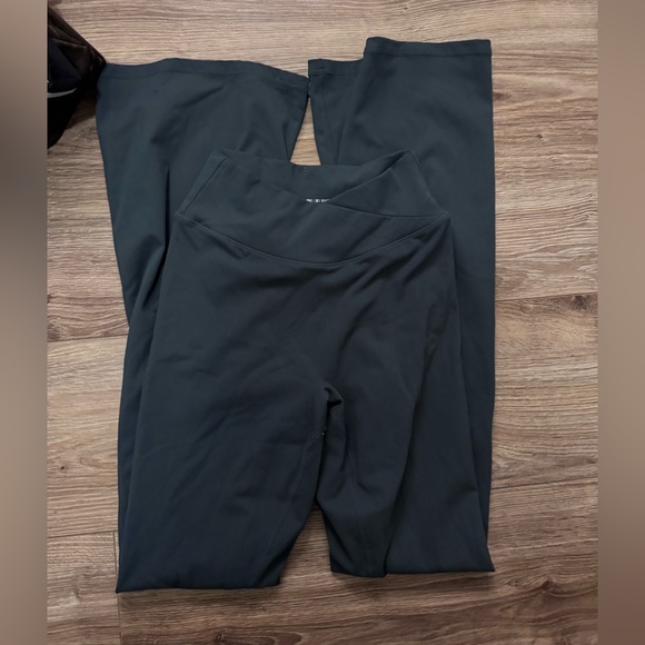 P'tula Pants - P'tula Flare Leggings